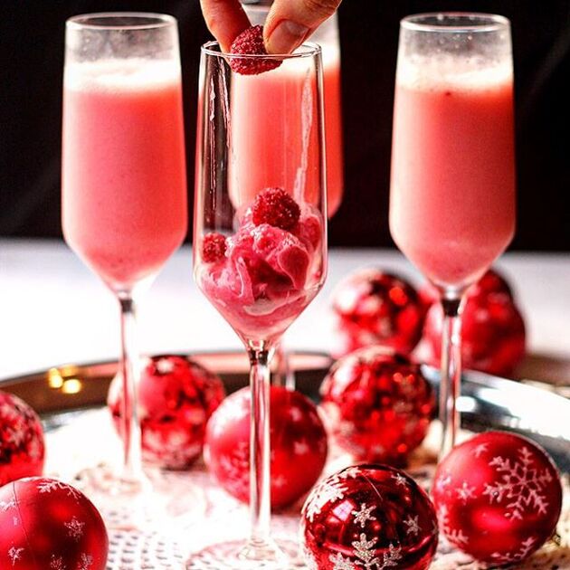 Strawberry Rhubarb Mimosa by burrataandbubbles | Quick & Easy Recipe | The  Feedfeed