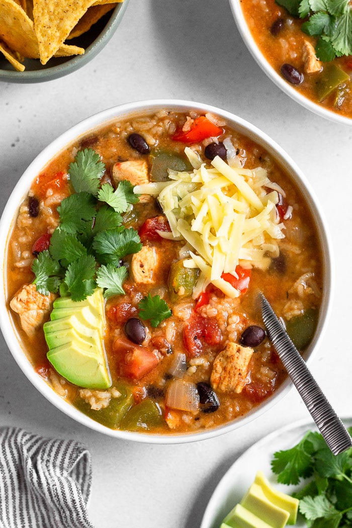 Easy Chicken Fajita Soup (Gluten Free) - Eat the Gains