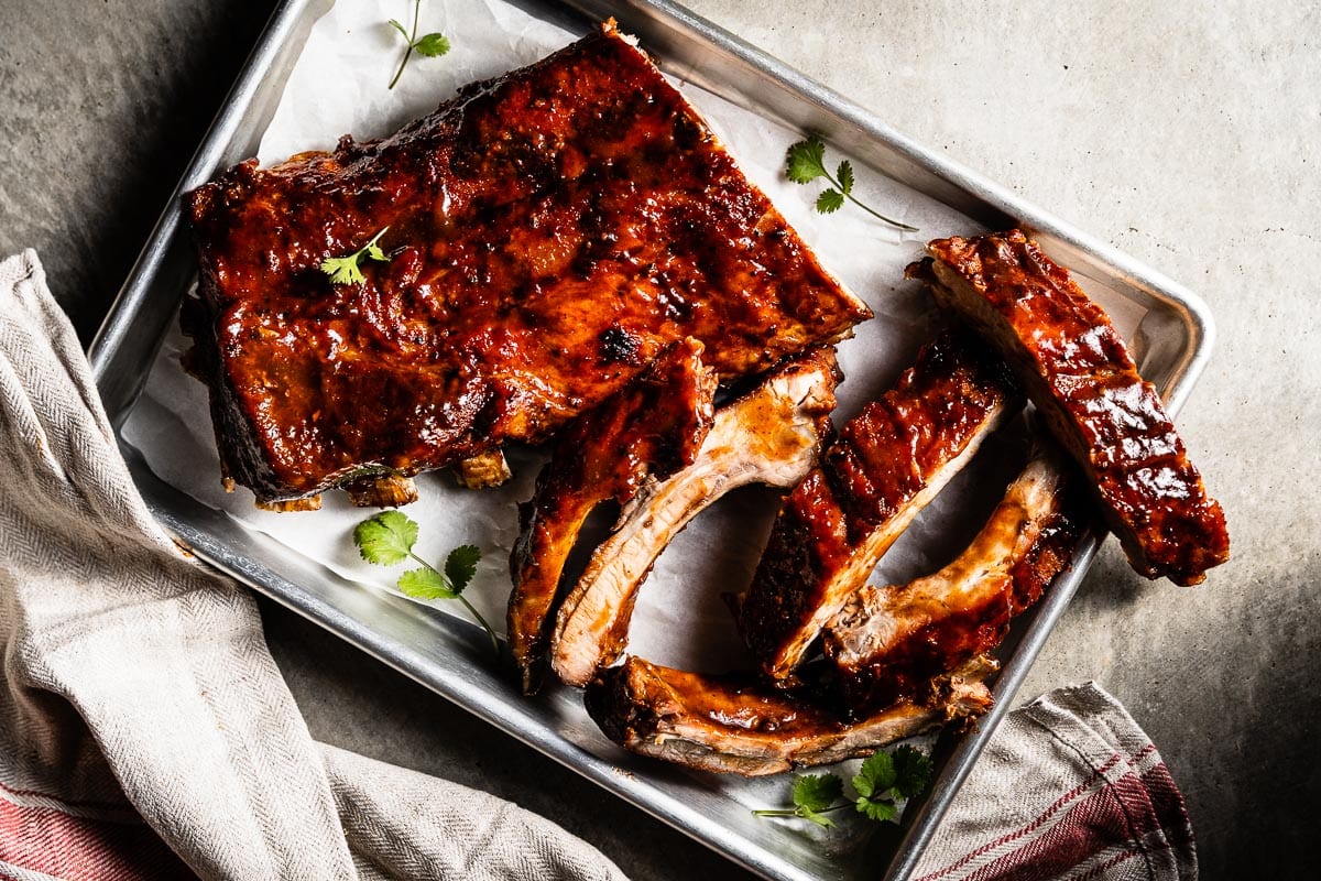 Simple and Delicious Ribs in the Oven